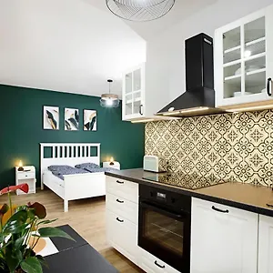https://na-zielonym-widoku.hotelswroclaw.com